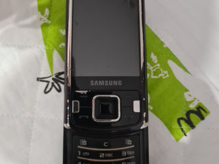 Samsung INNOV8 , I8510.  400 LEI