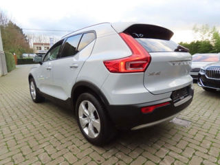 Volvo XC40 foto 2