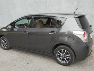 Toyota Verso foto 5