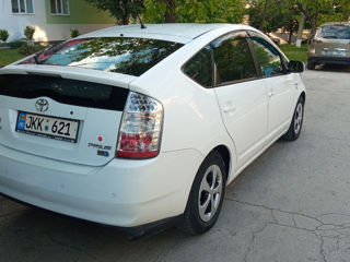 Toyota Prius foto 3