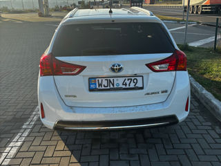 Toyota Auris foto 3