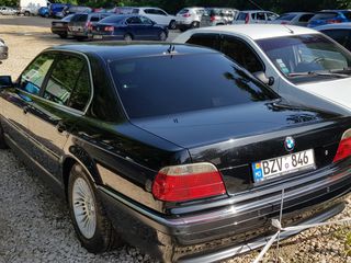 BMW 7 Series foto 3