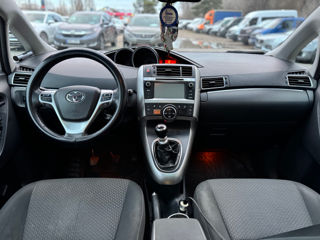 Toyota Verso foto 14