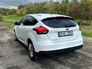 Ford Focus foto 5