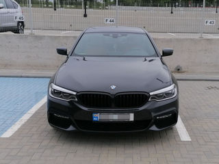 BMW 5 Series foto 2