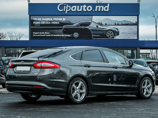 Ford Mondeo foto 5