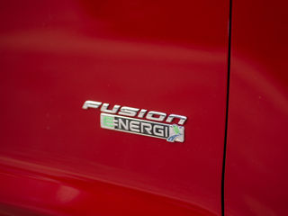 Ford Fusion foto 4