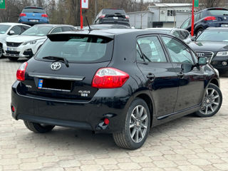 Toyota Auris foto 5