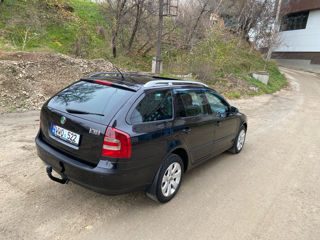 Skoda Octavia foto 2