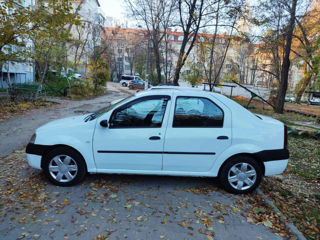 Dacia Logan foto 4