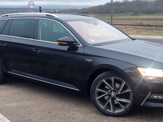 Skoda Superb foto 5