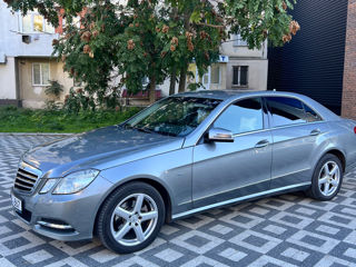 Mercedes E-Class foto 5