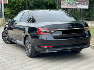 Skoda Superb foto 4