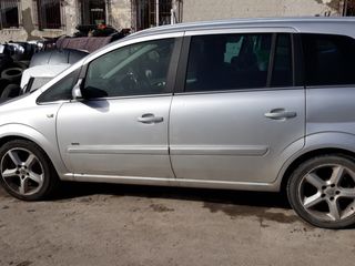 Opel Zafira 2008 Год foto 3