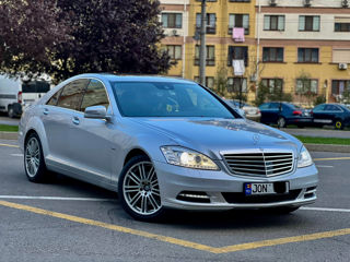 Mercedes S-Class