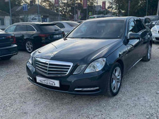 Mercedes E-Class foto 2