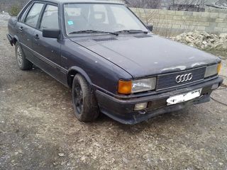 Audi 80 foto 1