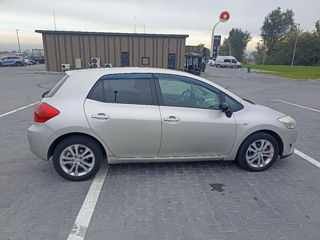 Toyota Auris foto 4