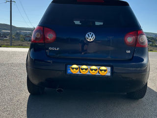 Volkswagen Golf foto 2