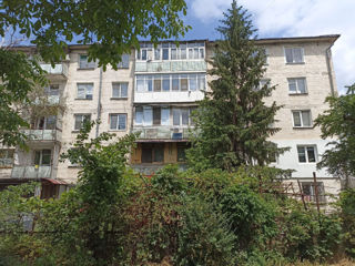 Apartament cu 3 camere, 64 m², Botanica, Chișinău foto 1