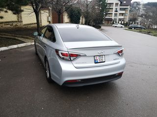 Hyundai Sonata foto 3