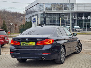 BMW 5 Series foto 6