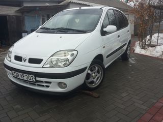 Opel Zafira foto 1