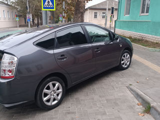 Toyota Prius foto 2