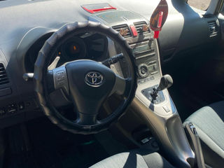 Toyota Auris foto 4