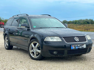 Volkswagen Passat foto 1