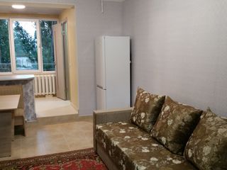 O cameră, 24 m², Botanica, Chișinău foto 3