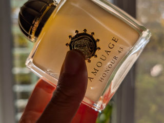 Amouage Imitation, Honour 43, Portrayal foto 2