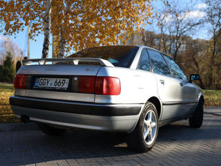 Audi 80