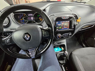 Renault Captur foto 2