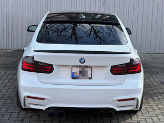 BMW 3 Series foto 2