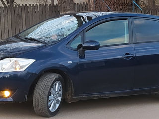 Toyota Auris foto 8