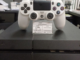 Sony Playstation 4 / 2290 Lei