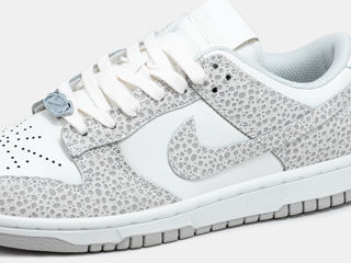 Nike SB Dunk Low Safari Phantom Women's foto 2