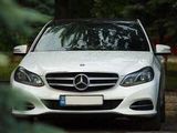 Mercedes Benz, alb si negru, ore/zi! foto 2