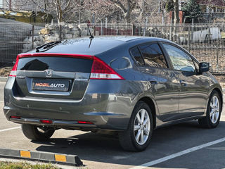 Honda Insight фото 5