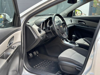 Chevrolet Cruze foto 11