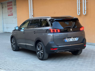 Peugeot 5008 foto 9