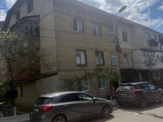 Ap. 2 cam., 46 м², 3/3 et.