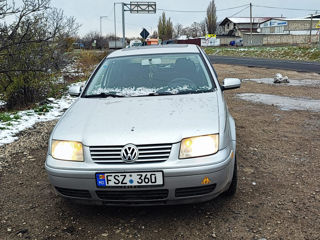 Volkswagen Jetta foto 5