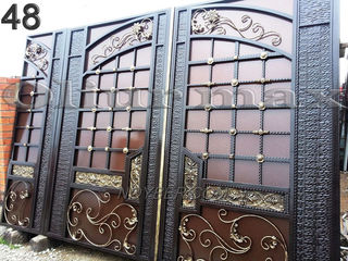 Balustrade, porți,  copertine, garduri,gratii , uși metalice și alte confecții din fier forjat. foto 8