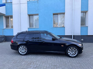 BMW 3 Series foto 4