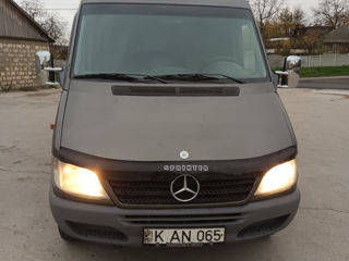 Mercedes Sprinter 416 foto 2