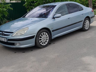 Peugeot 607