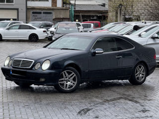 Mercedes CLK-Class foto 0