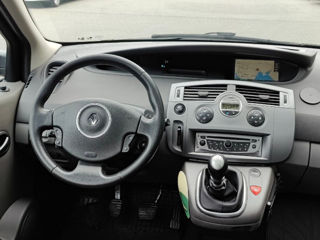 Renault Grand Scenic foto 12